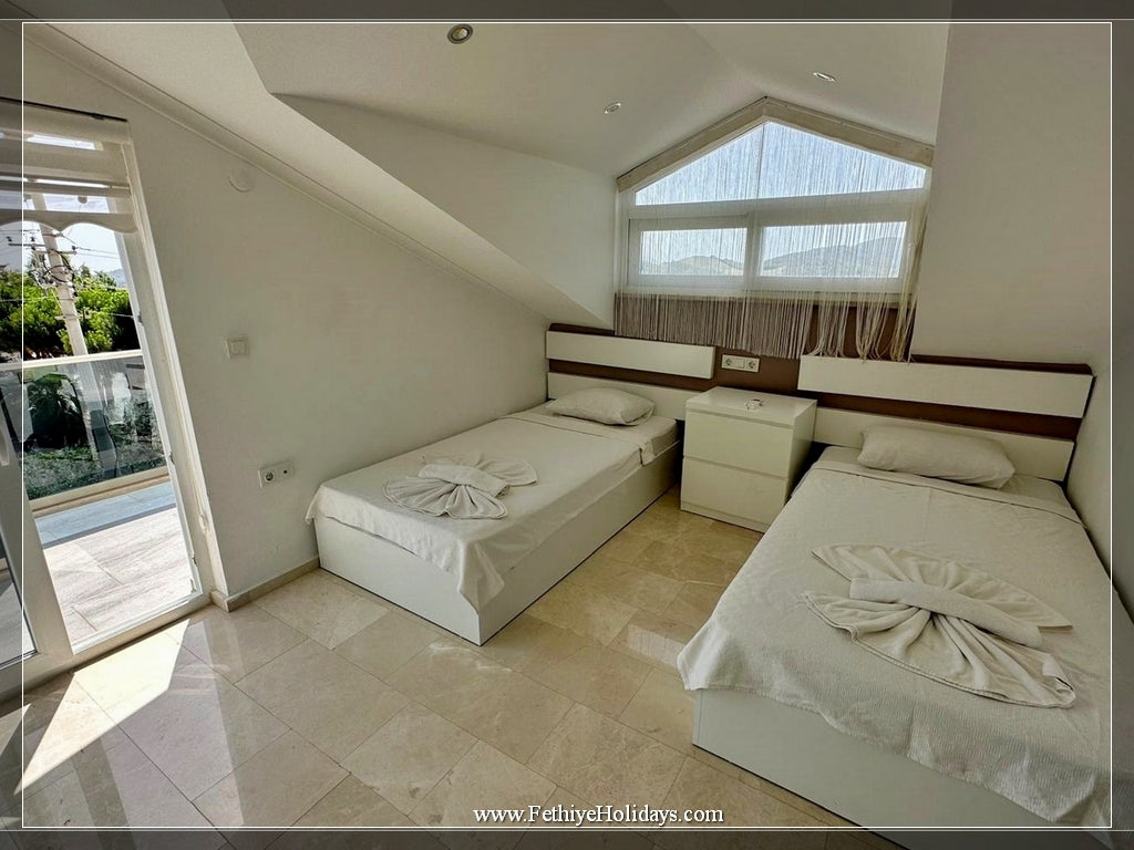 A06-ANGEL BABADA VILLAS ( 8-PAX)