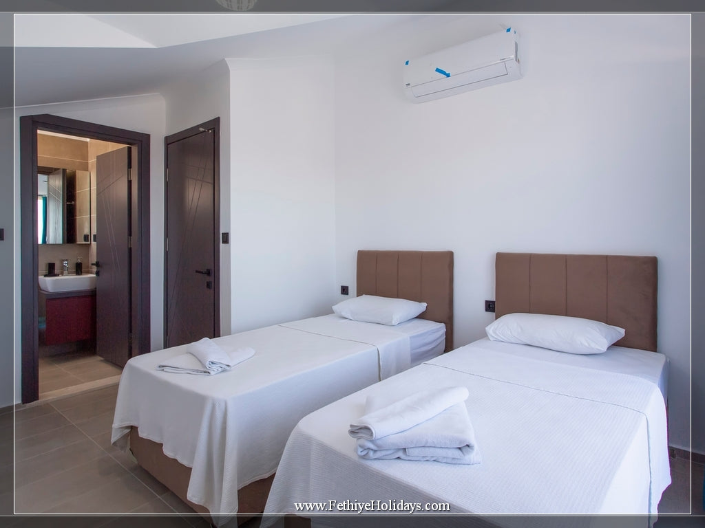 A15- ANGEL BERZA VILLAS (8-PAX)