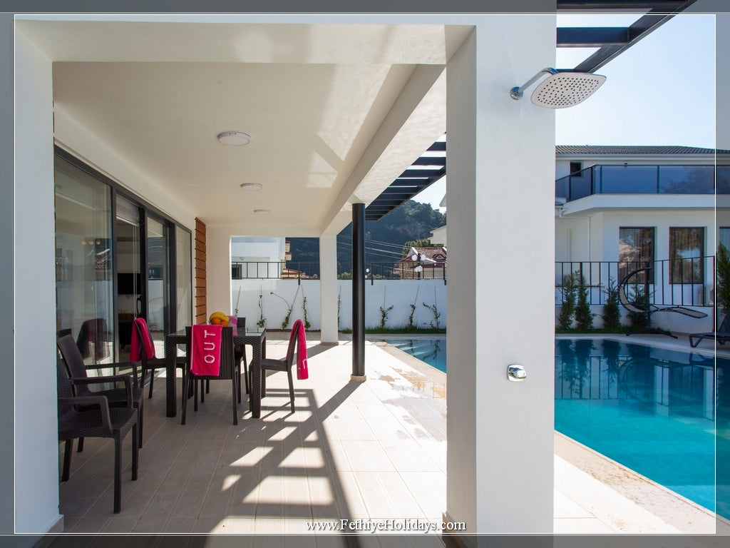 A15- ANGEL BERZA VILLAS (8-PAX)