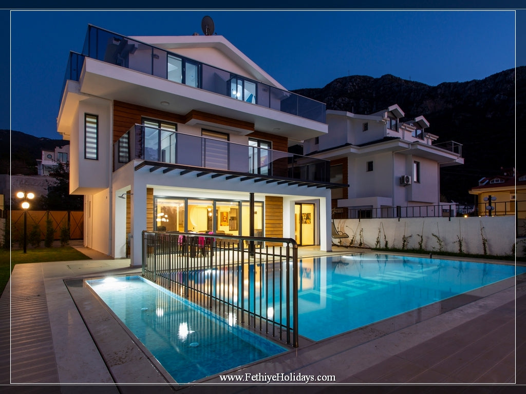 A15- ANGEL BERZA VILLAS (8-PAX)