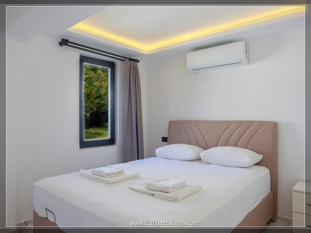A07-ANGEL CANADA VILLAS (12-PAX)