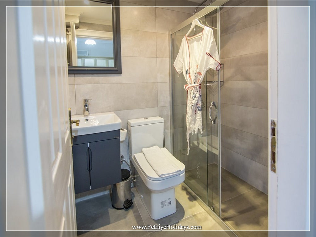A03-ANGEL GOKA APARTMENT (6 PAX)