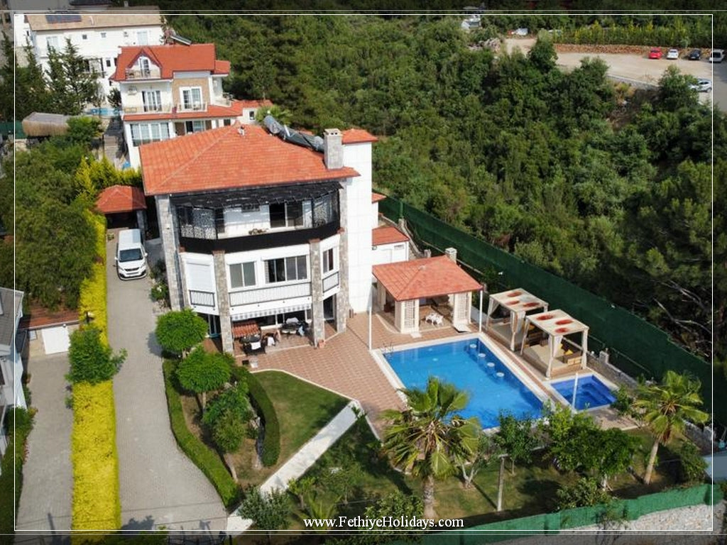 A10-ANGEL GULISTAN VILLAS (14-PAX)