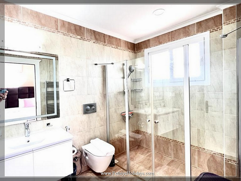 A10-ANGEL GULISTAN VILLAS (14-PAX)