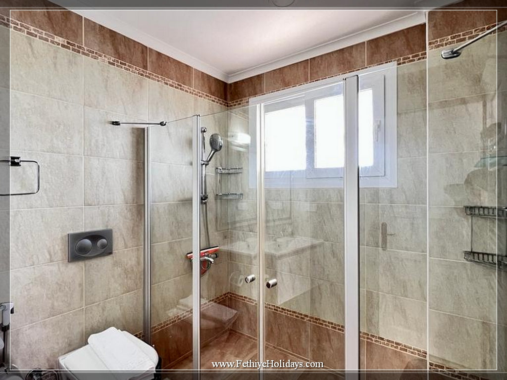 A10-ANGEL GULISTAN VILLAS (14-PAX)