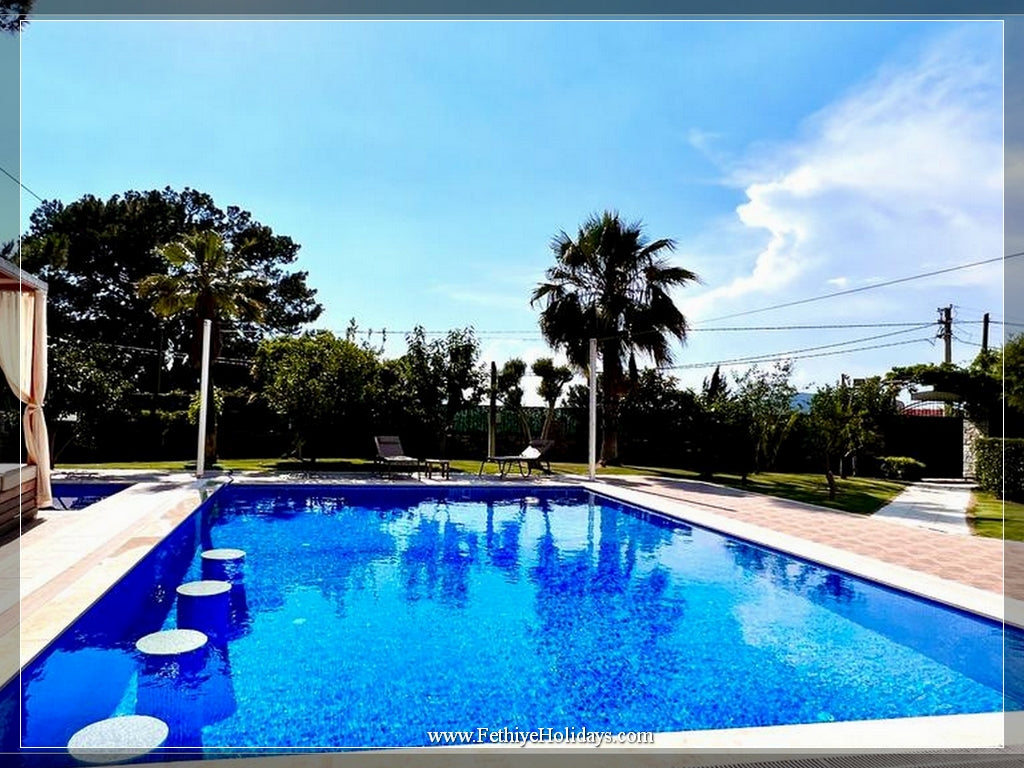 A10-ANGEL GULISTAN VILLAS (14-PAX)