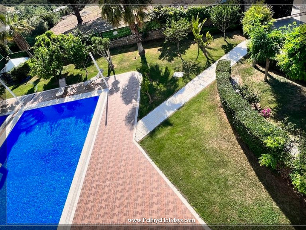 A10-ANGEL GULISTAN VILLAS (14-PAX)