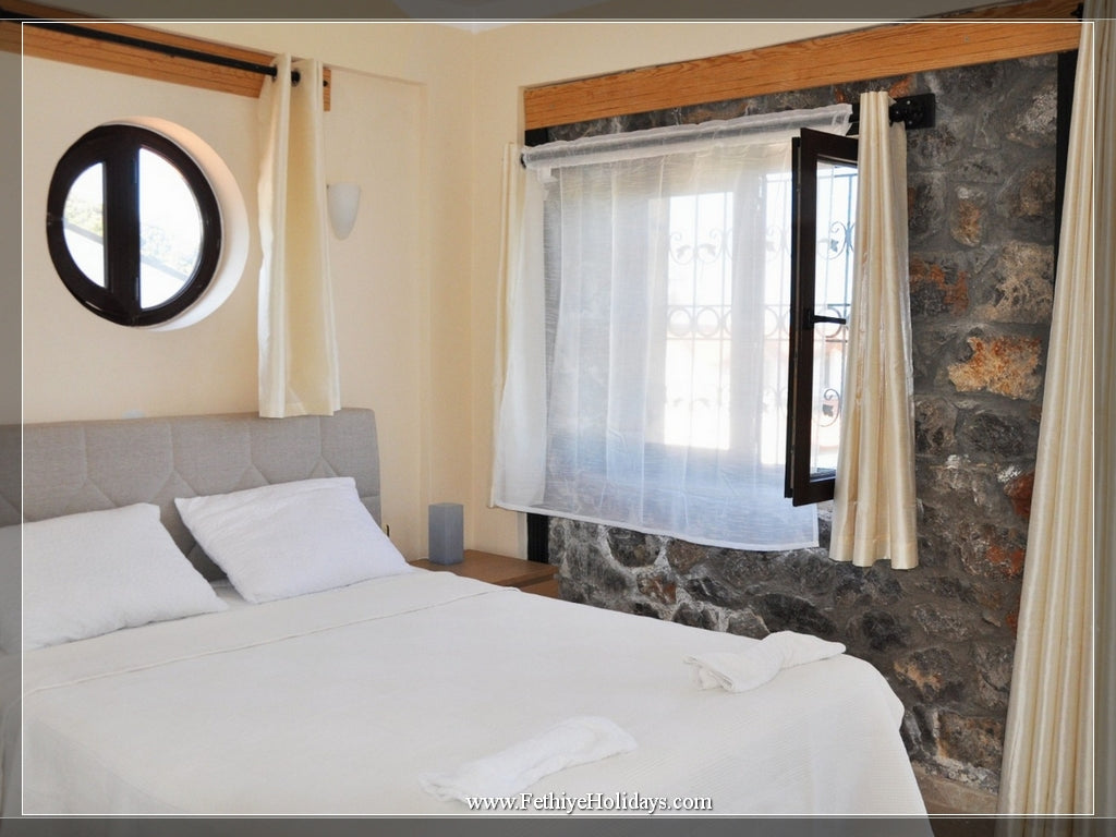 A13-ANGEL OLIVE VILLAS (6-PAX)