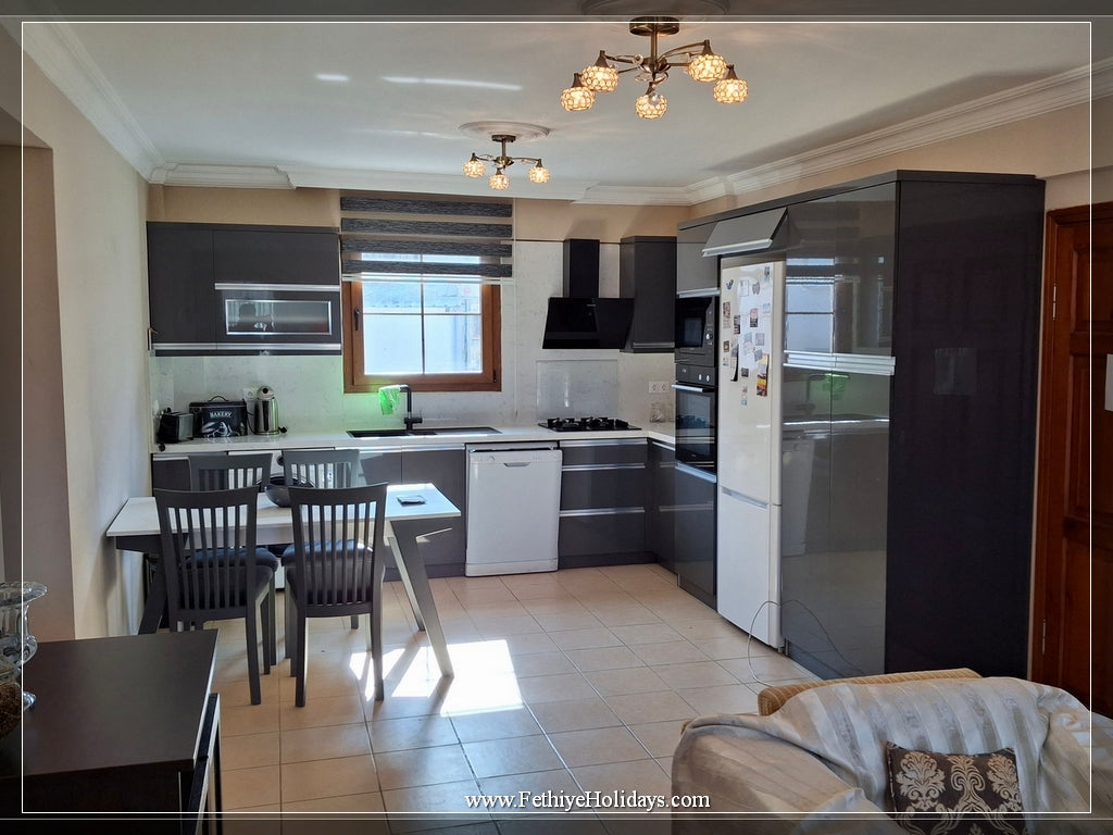 A11-ANGEL OZAL A4 APARTMENT (4 PAX)