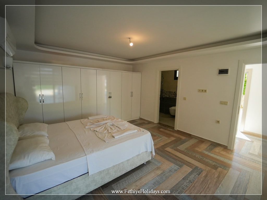 A01-ANGEL PB VILLAS (10 PAX)