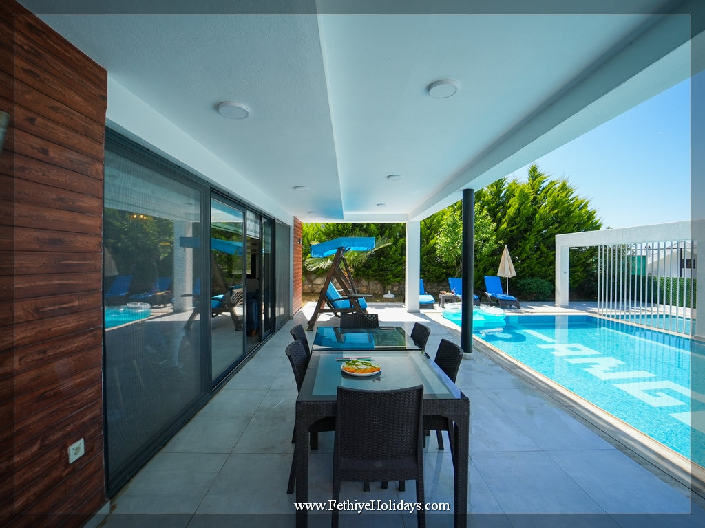 A01-ANGEL PB VILLAS (10 PAX)