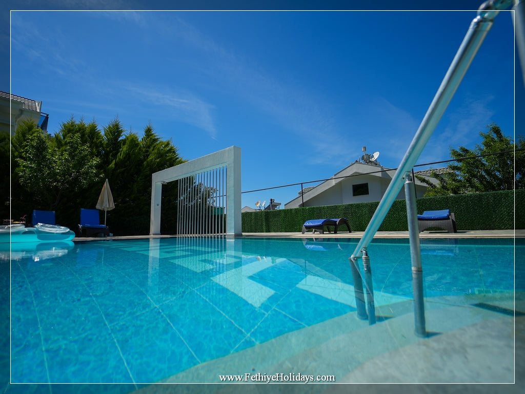A01-ANGEL PB VILLAS (10 PAX)