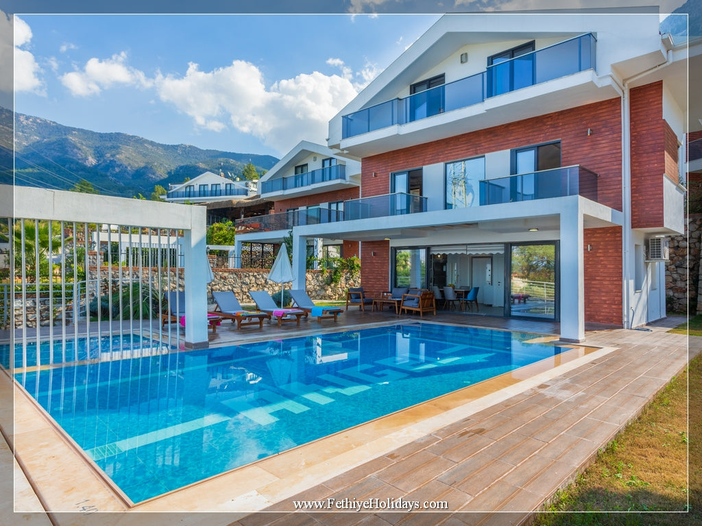 A02-ANGEL PE VILLAS (8 PAX)