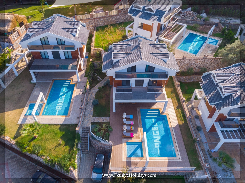 A02-ANGEL PE VILLAS (8 PAX)