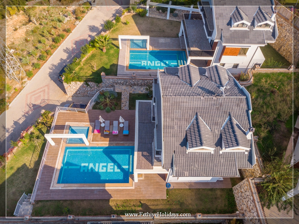 A02-ANGEL PE VILLAS (8 PAX)