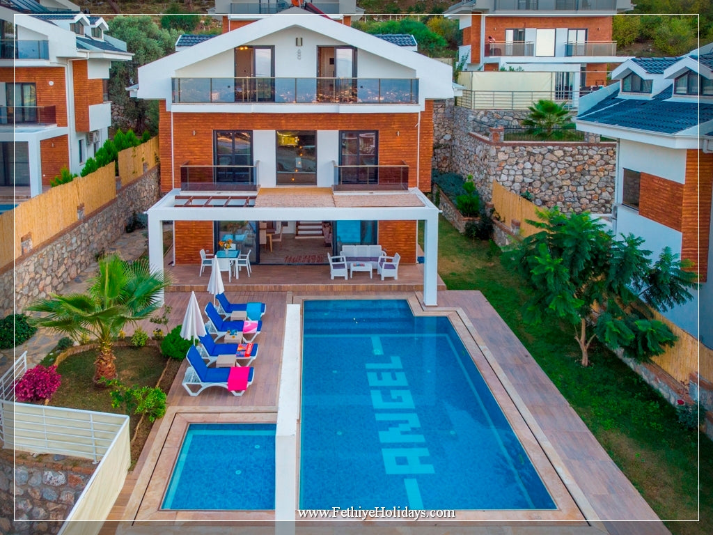 A03-ANGEL PG VILLAS (6 PAX)