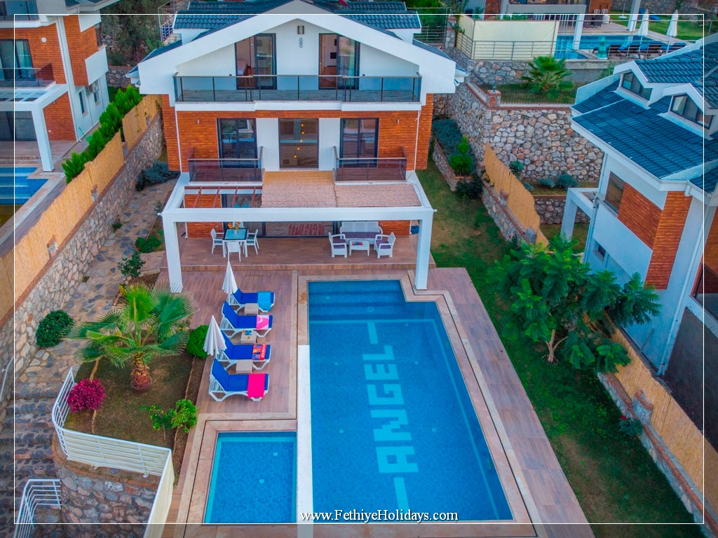 A03-ANGEL PG VILLAS (6 PAX)