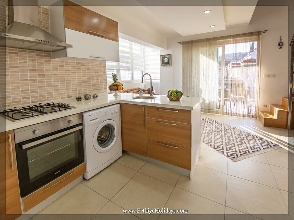 A01-ANGEL PINARA RESIDENCE E3 (4 PAX)