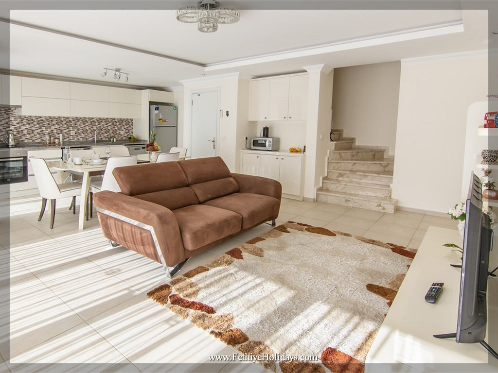 A04-ANGEL RESIDENCE C1 APARTMENT (4 PAX)