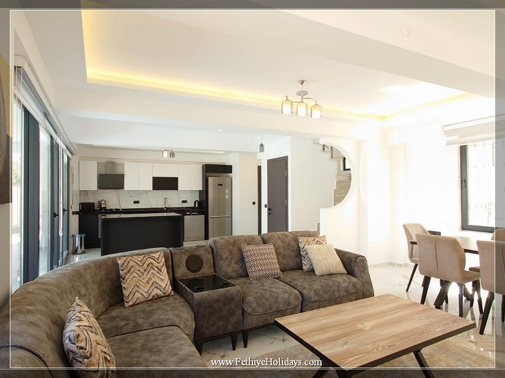 A16-ANGEL RUKE VILLAS ( 8-PAX)