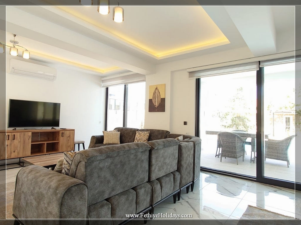 A16-ANGEL RUKE VILLAS ( 8-PAX)
