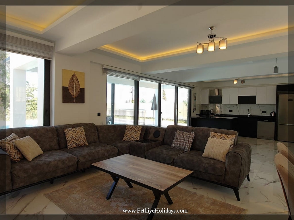 A16-ANGEL RUKE VILLAS ( 8-PAX)