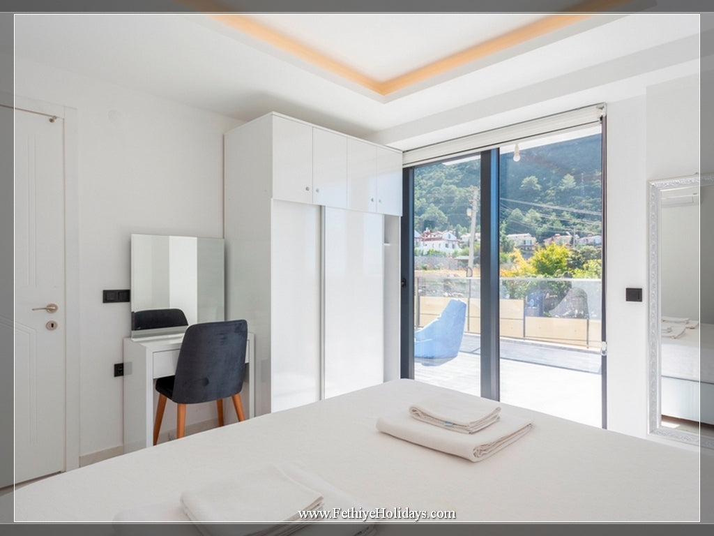 A14-ANGEL SHER BELLA VILLAS (8-PAX)
