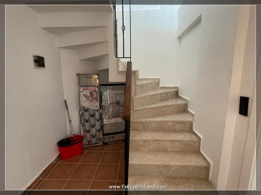 A07-ANGEL SYMBOL B4 APARTMENT (4 PAX)