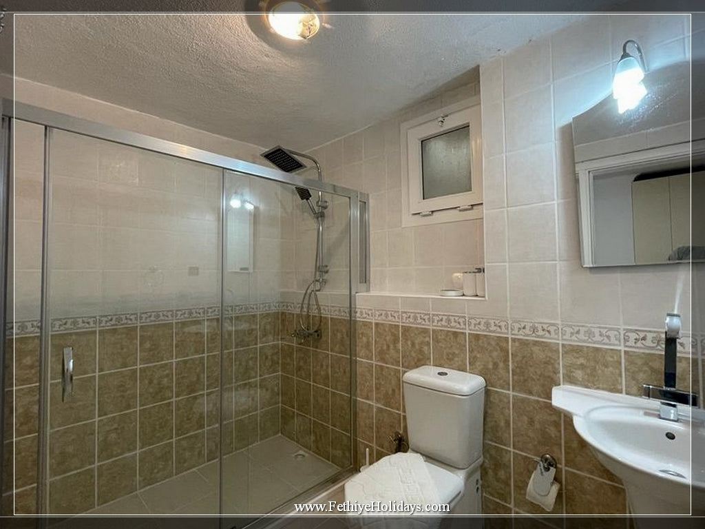 A07-ANGEL SYMBOL B4 APARTMENT (4 PAX)