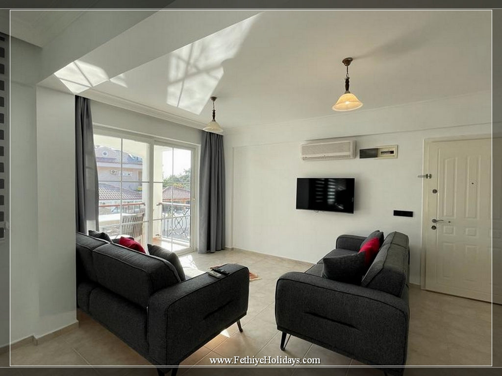 A07-ANGEL SYMBOL B4 APARTMENT (4 PAX)