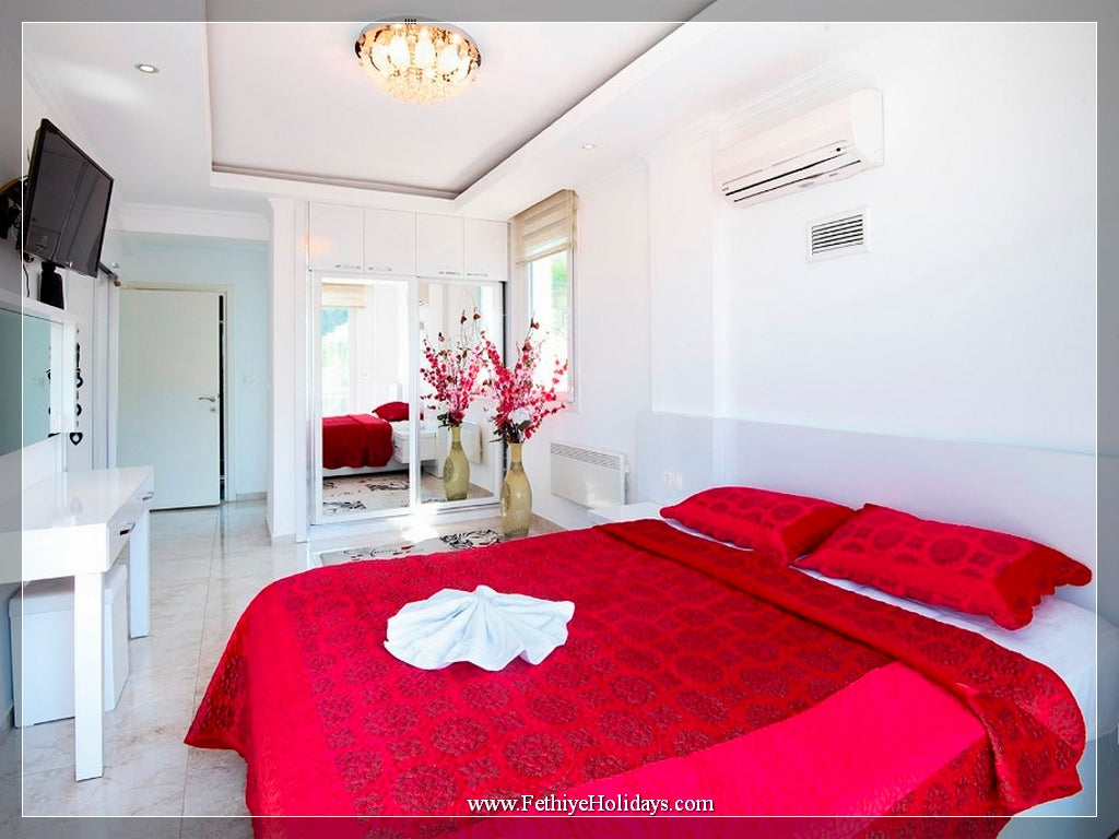 A19- ANGEL UNIQ C VILLAS (8-PAX)